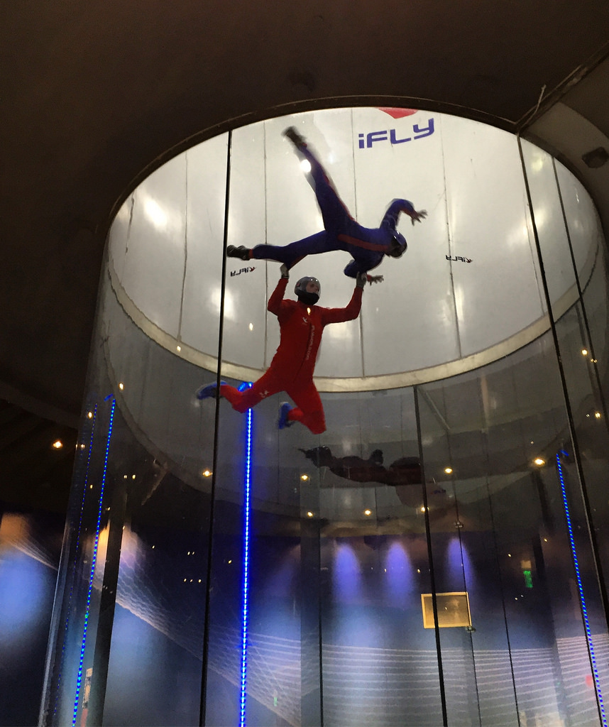 outdoor skydiving vs indoor skydiving