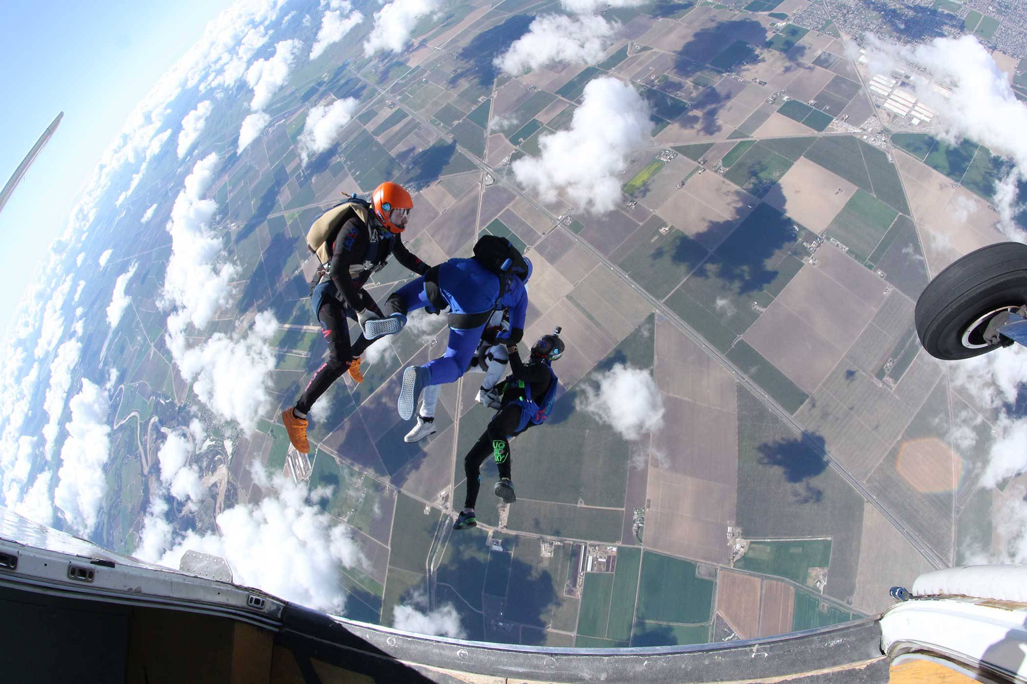 Top 5 Skydiving Bucket List Ideas | Skydive California